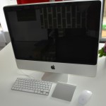 iMac mit MagicTrackPad und MagicMouse